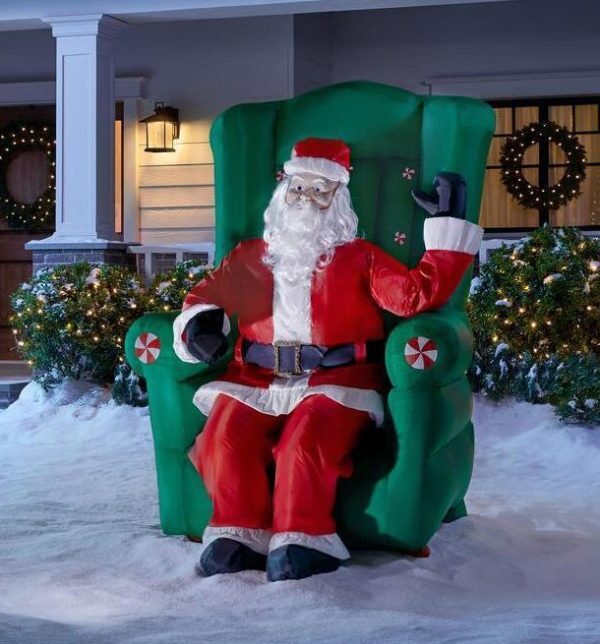 Christmas-5 5 ft realistic animated inflatable santa in high back chair