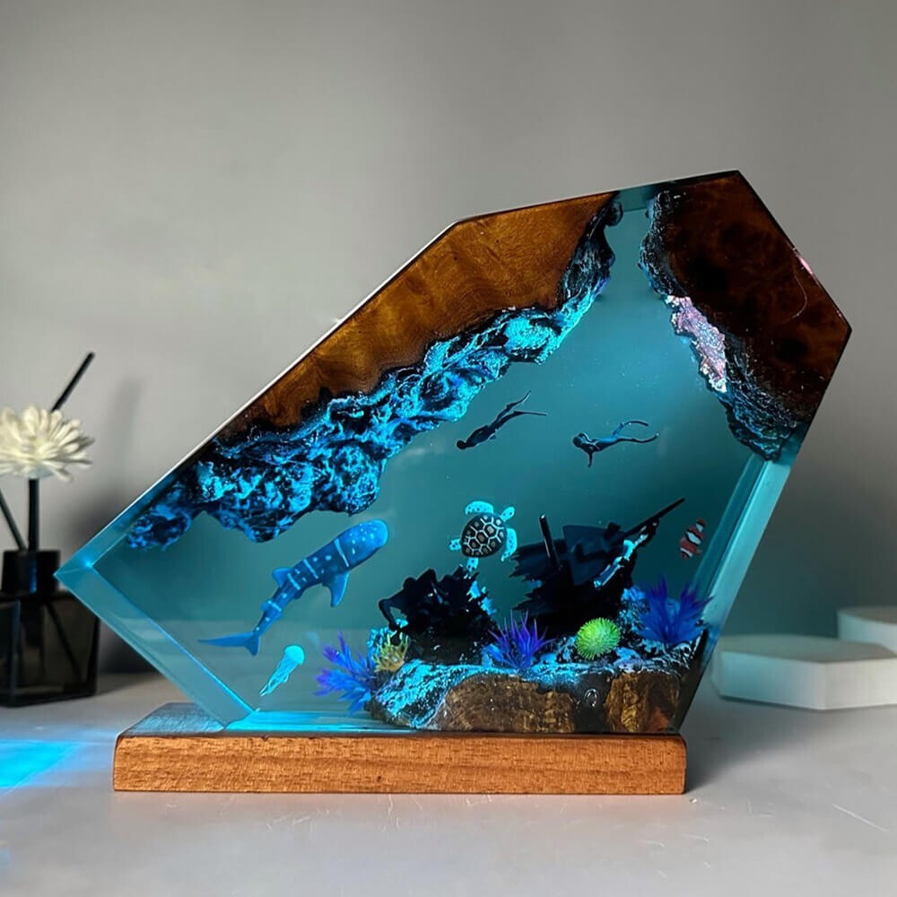 Whale shark and Couple Diver Resin Night Light Ocean Resin Lamp Christ