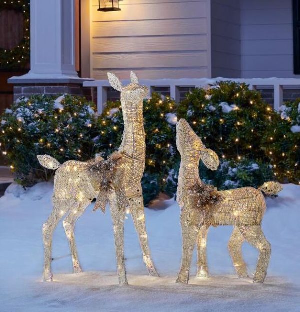 Christmas-led lighted white deer and doe