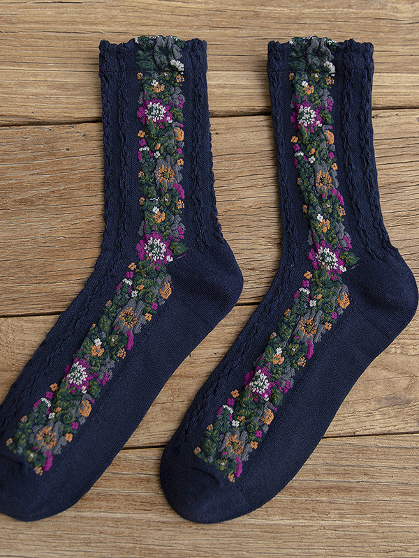 Vintage Floral Jacquard Cozy Socks