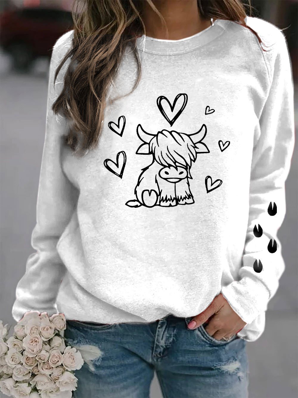 Women's Cute Highland Cow Print Sweatshirt
