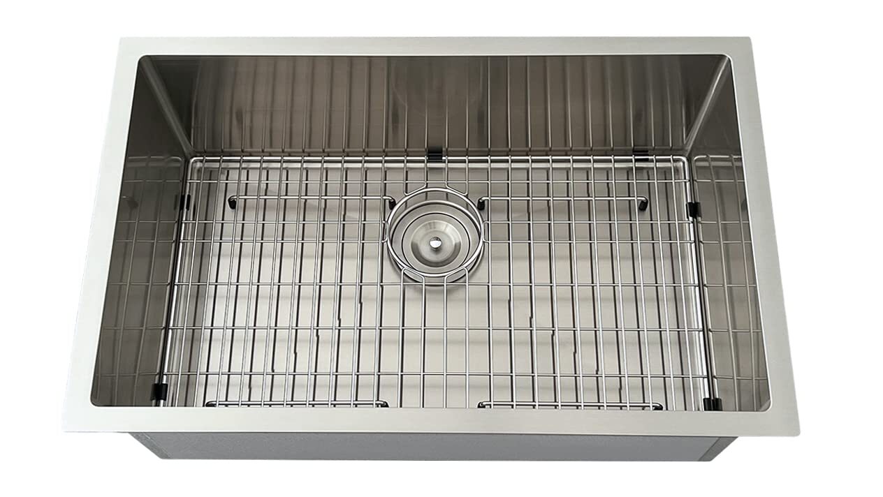 22-inch Undermount Kitchen Sink, 16 Gauge Single Bowl Stainless Steel Kitchen Sink Set with Strainer & Bottom Grid (22