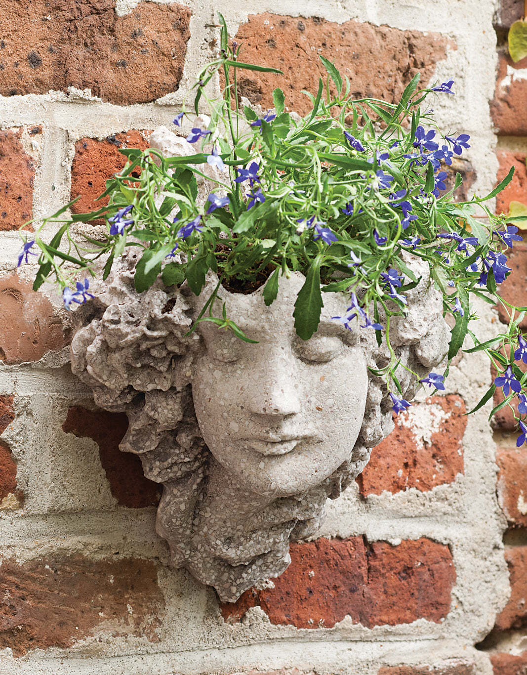 grace-wall-planter-garden-art