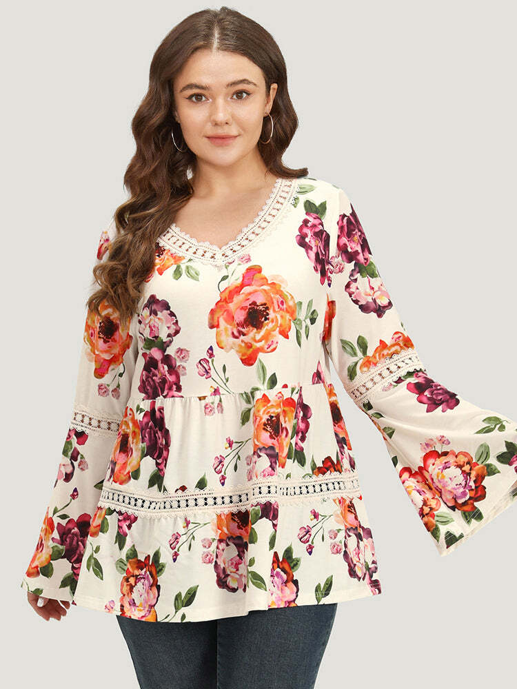 Floral Print Lace Panel Bell Sleeve T-shirt