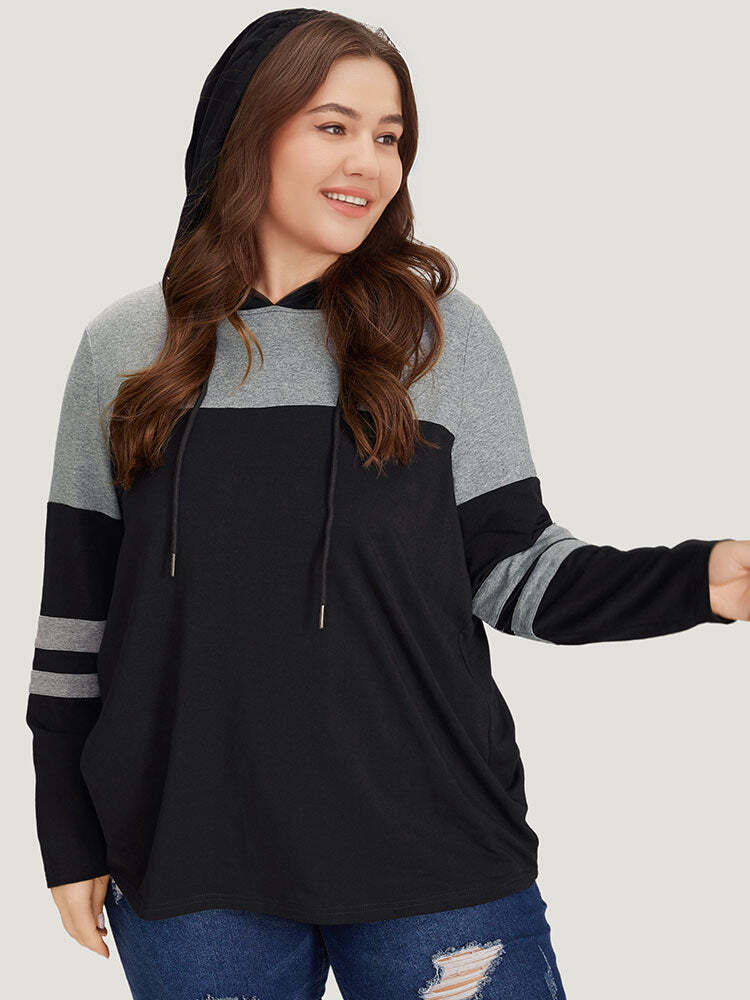 Colorblock Contrast Drawstring Hooded Sweatshirt