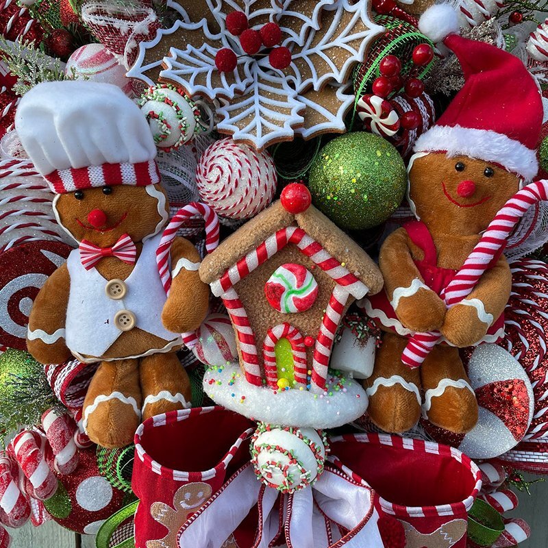 Gingerbread Christmas Wreath