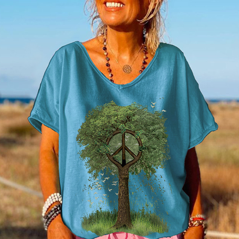Retrotefe Hippies Symbol Tree Graphic Women T-shirt