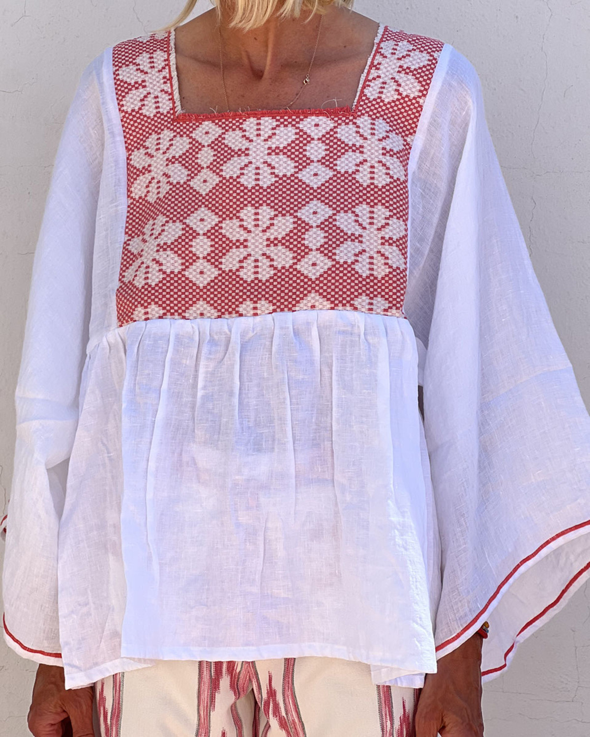 Resort-style linen blouse b319