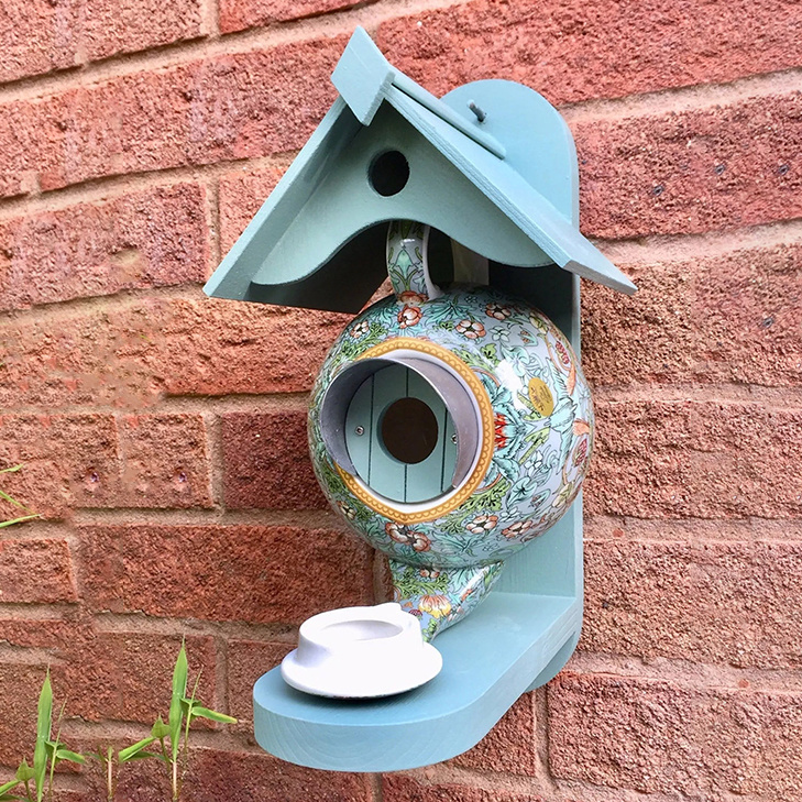 Teal Teapot Bird House and Feeder skyleafa