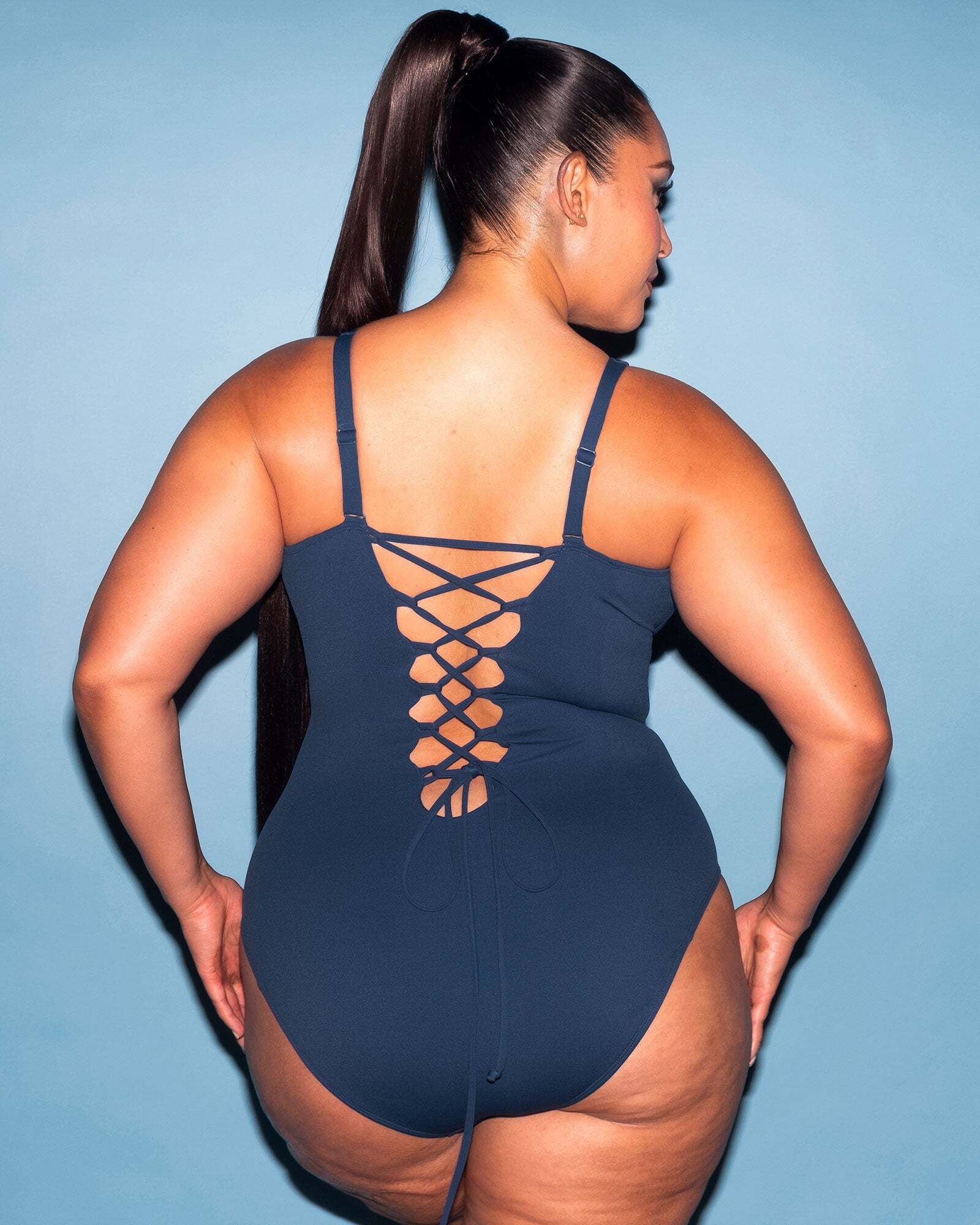 plungey-navy-utilibra