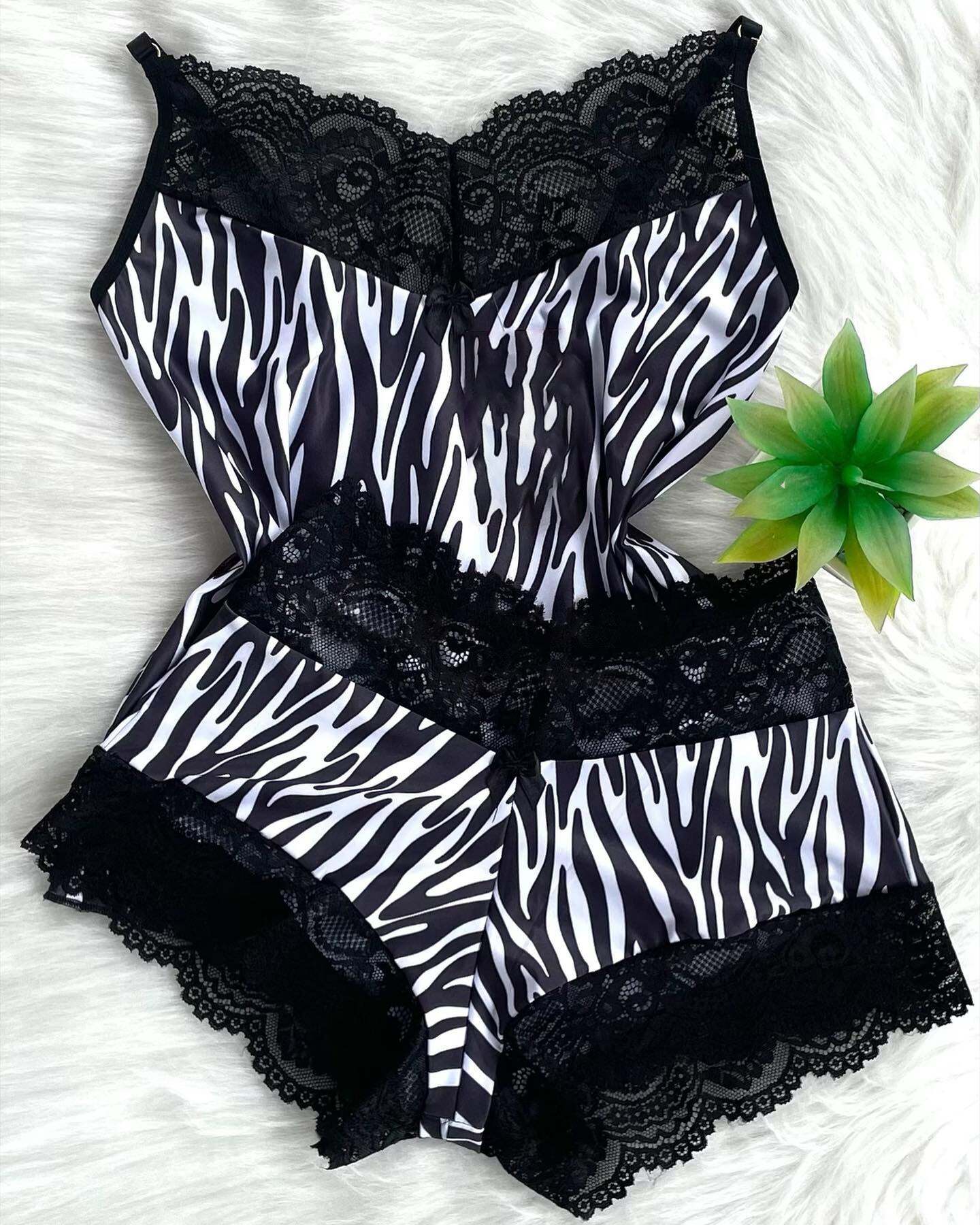 Zebra-print lace pajama set